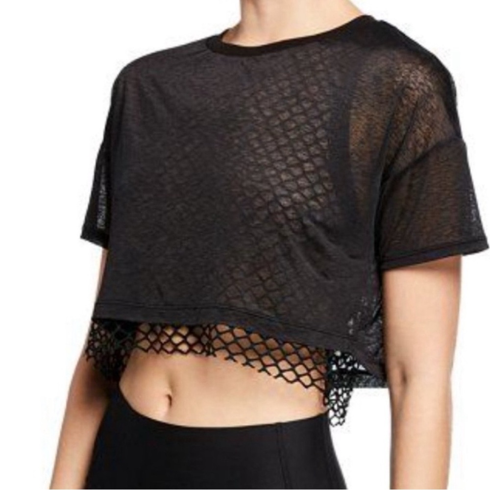 Alo Yoga Afterglow Short-Sleeve Layered Crop Tee with Mesh